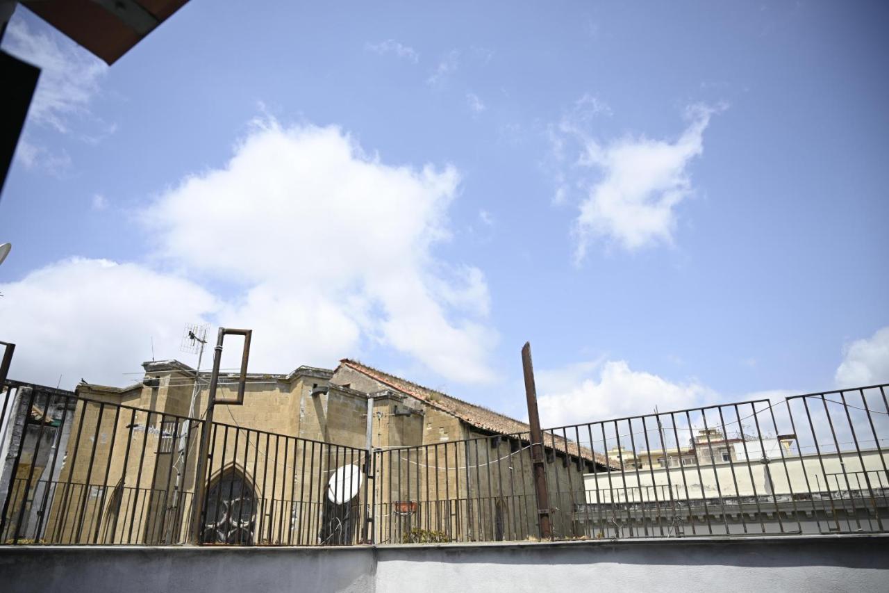 נאפולי Casa Donna Francy City Center מראה חיצוני תמונה