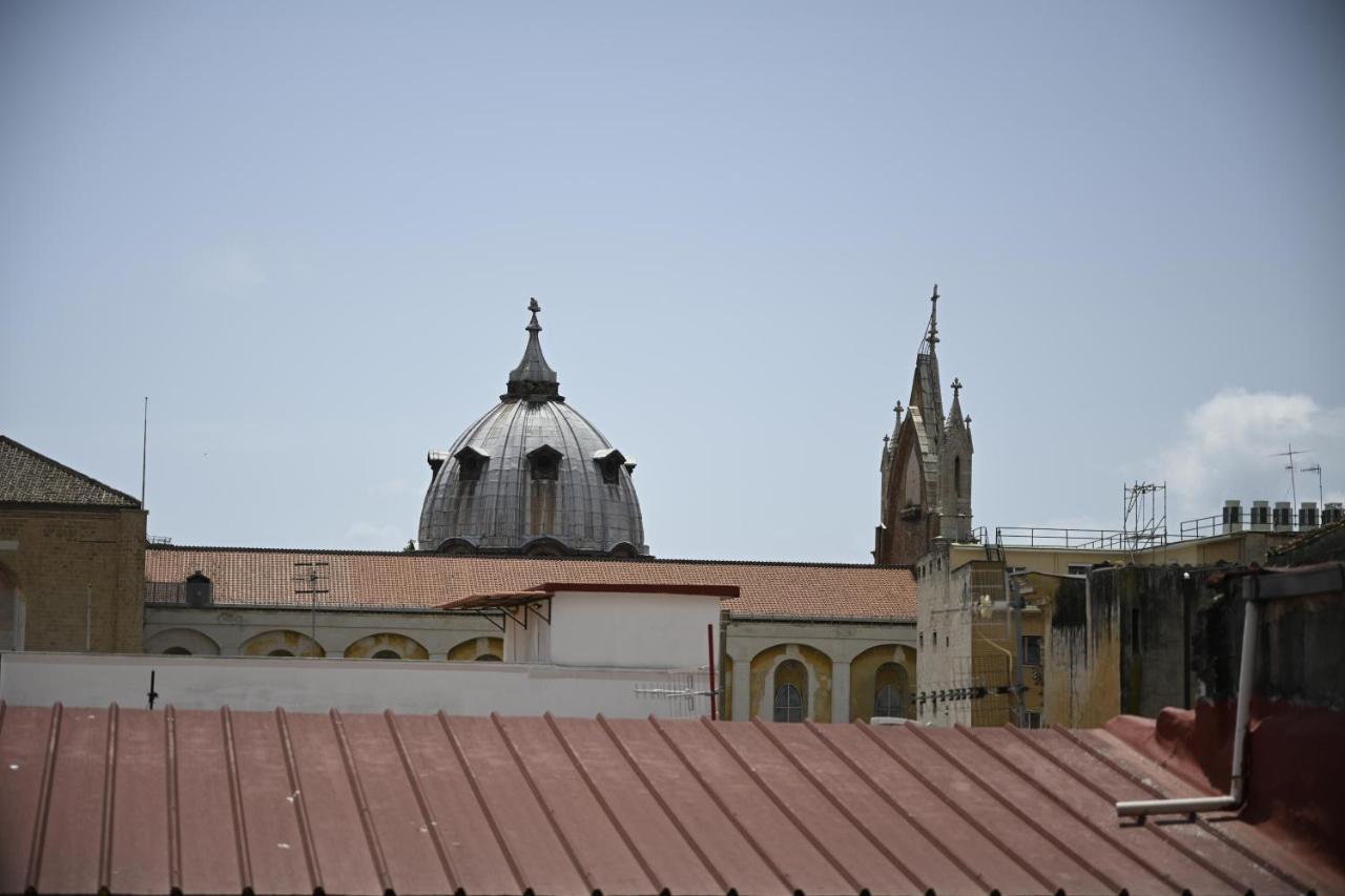 נאפולי Casa Donna Francy City Center מראה חיצוני תמונה